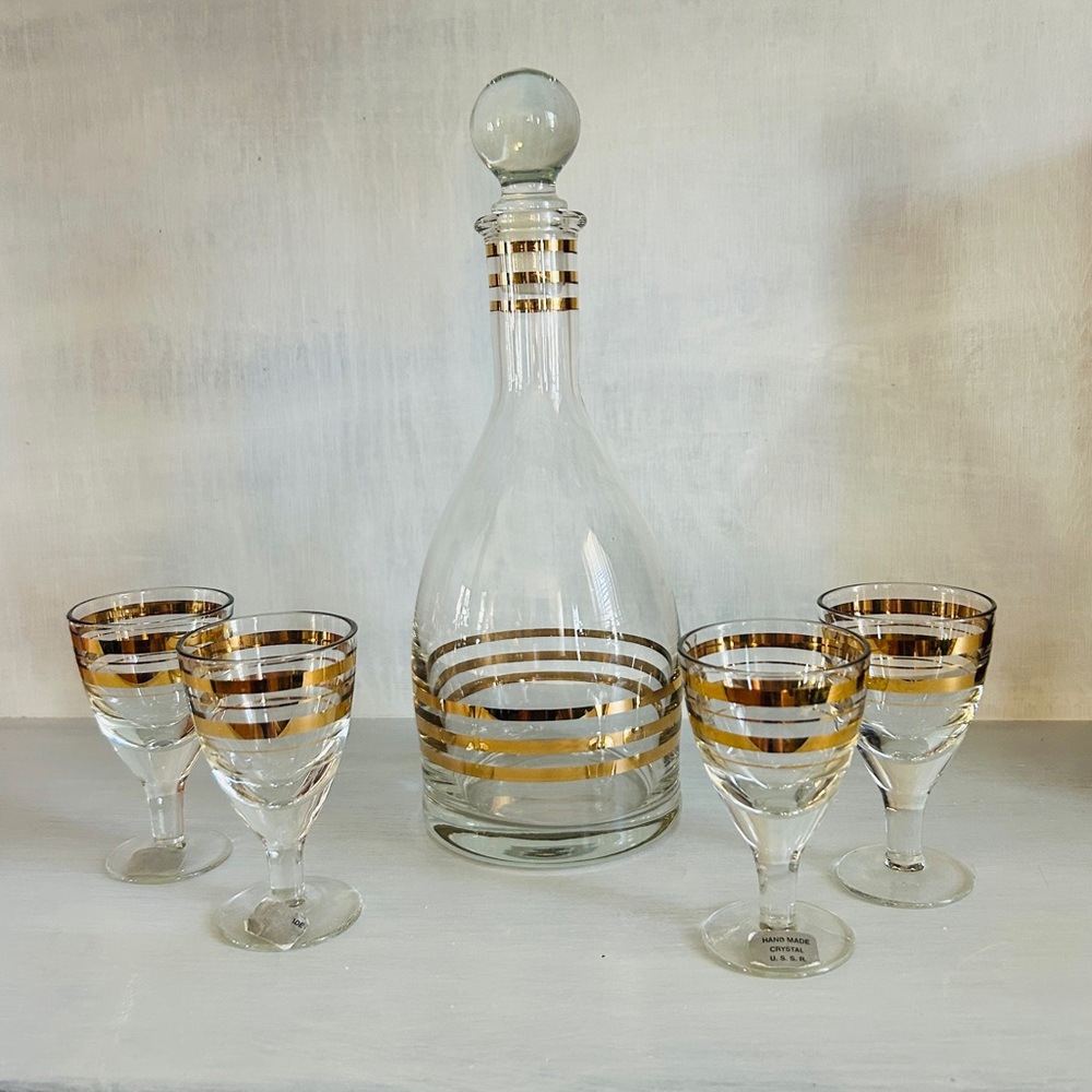 Elegant Vintage Gold-Striped Glass Decanter Set